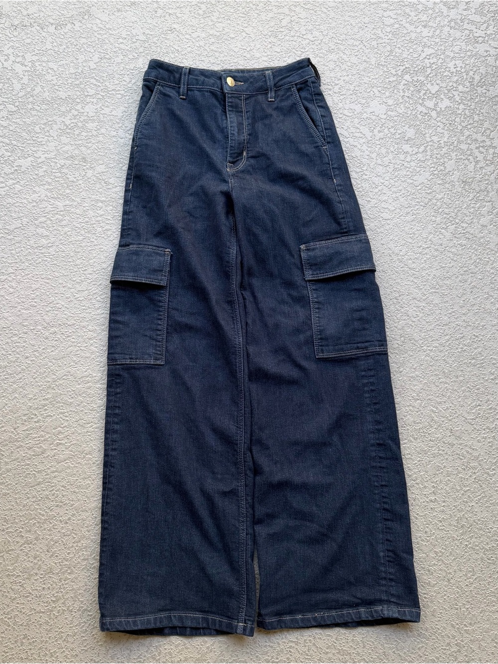 High-Rise Wide Leg Cargo Jeans - Navy